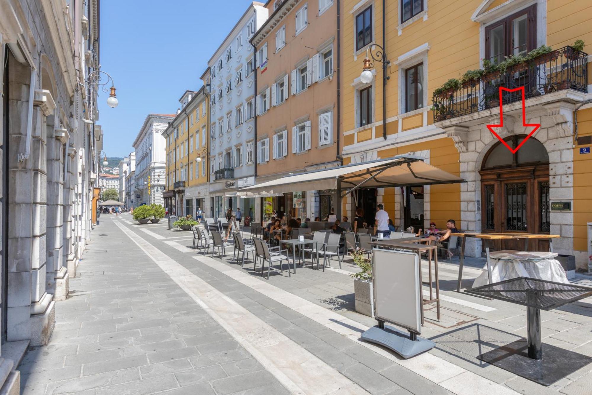 Elegante Rifugio D'Annunzio Con Parcheggio A Τεργέστη Εξωτερικό φωτογραφία